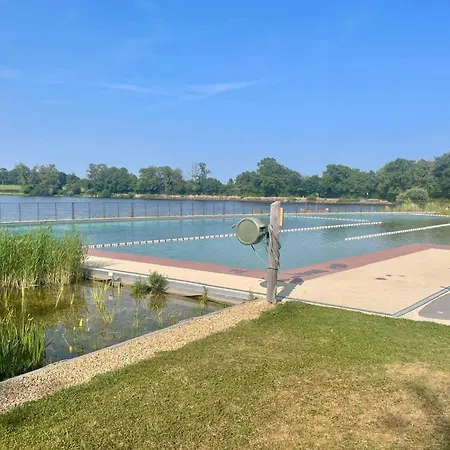 Landhuis Familial Dans Avec Etang De Peche - Fr-1-489-405