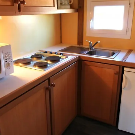 Familial Dans Avec Etang De Peche - Fr-1-489-405 Ferienhaus *