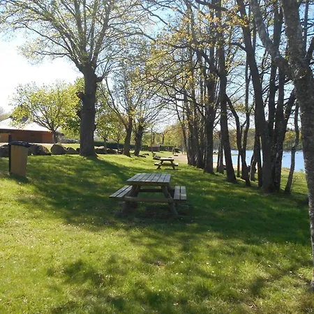 Familial Dans Avec Etang De Peche - Fr-1-489-405 Landhuis *